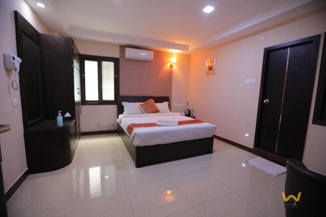 Coastal Grand Hotel Sampath Tiruchirappalli Exterior photo